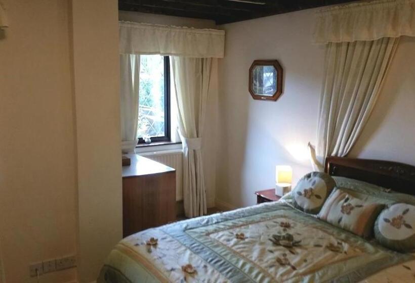 Семейный Номер, Cotswold House