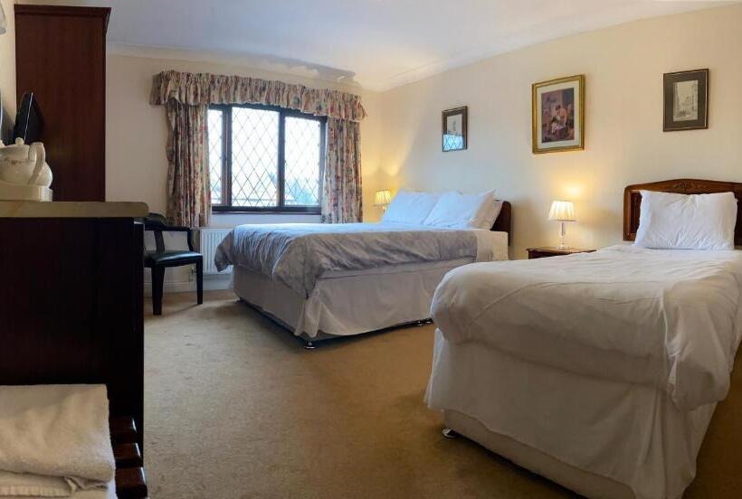 Семейный Номер, Cotswold House
