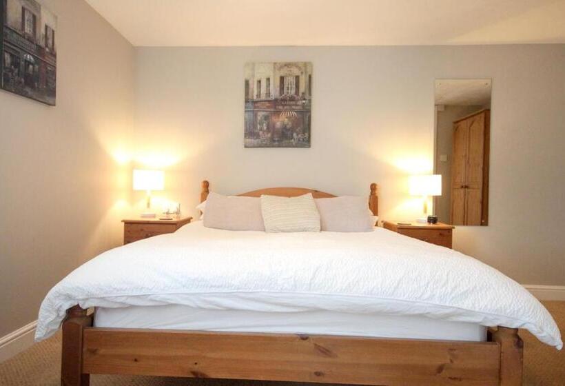 Номер Стандарт, The Five Dials Inn