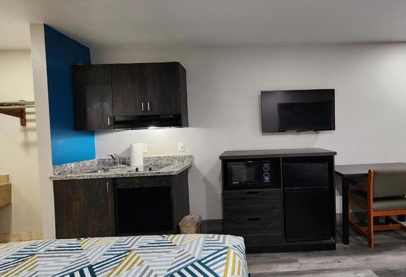 Номер Superior Кровать Кинг, Scottish Inn & Suites