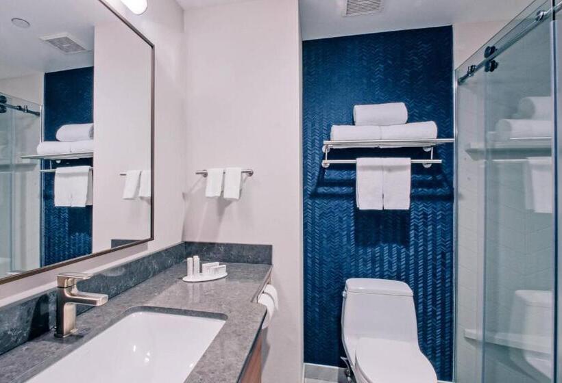 Стандартный Номер Кровать Кинг, Fairfield Inn By Marriott New York Laguardia Airport/astoria