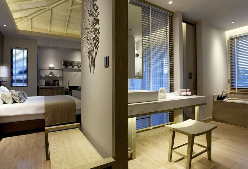Номер Deluxe, Pullman Phuket Arcadia Naithon Beach