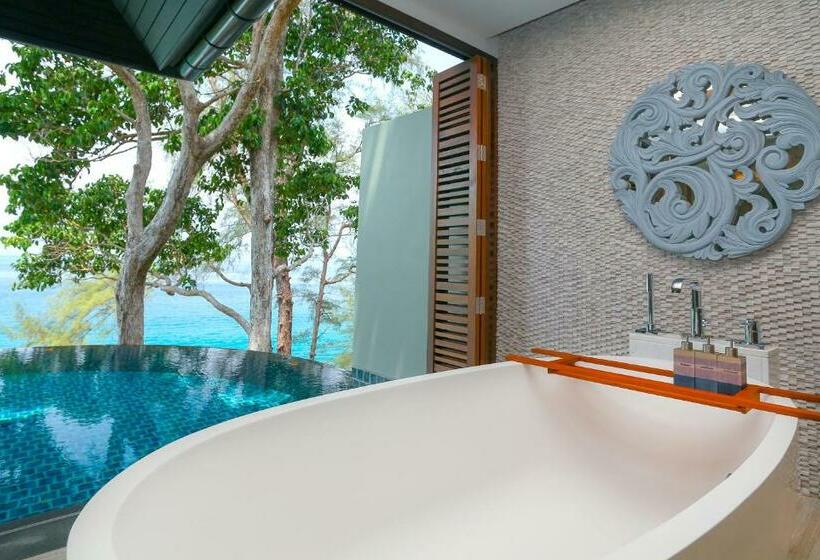 Вилла 1 Спальня, Pullman Phuket Arcadia Naithon Beach