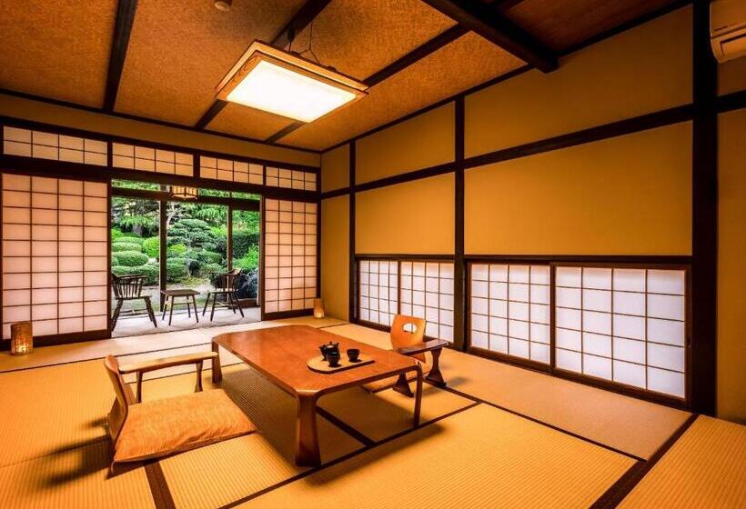 Номер Стандарт, Ooedo Onsen Monogatari Premium Saiki Bekkan
