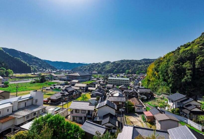 Номер Superior Вид на Город, Ooedo Onsen Monogatari Premium Saiki Bekkan