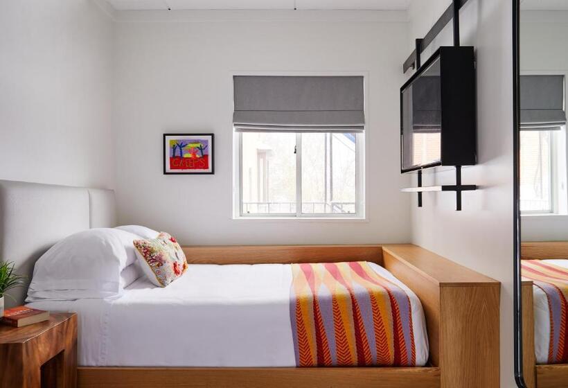 Номер Стандарт, Bluebird Spa City Motor Lodge