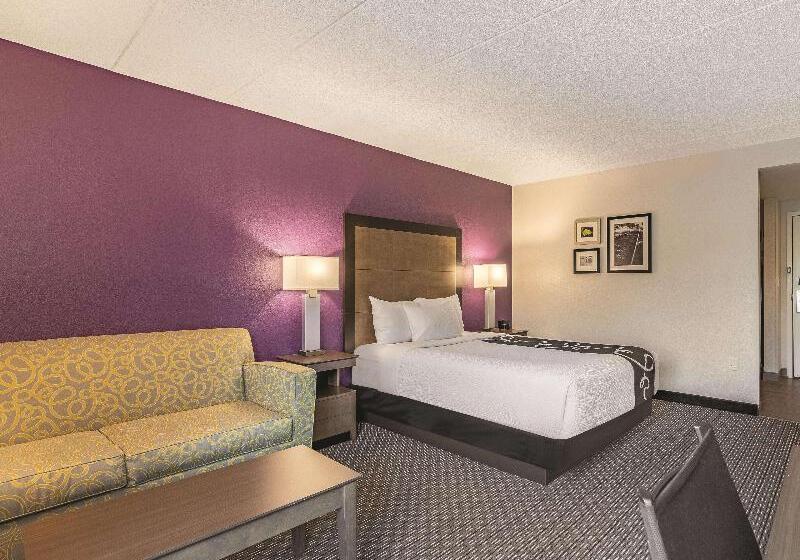 Номер Стандарт, Hampton Inn & Suites Leesburg