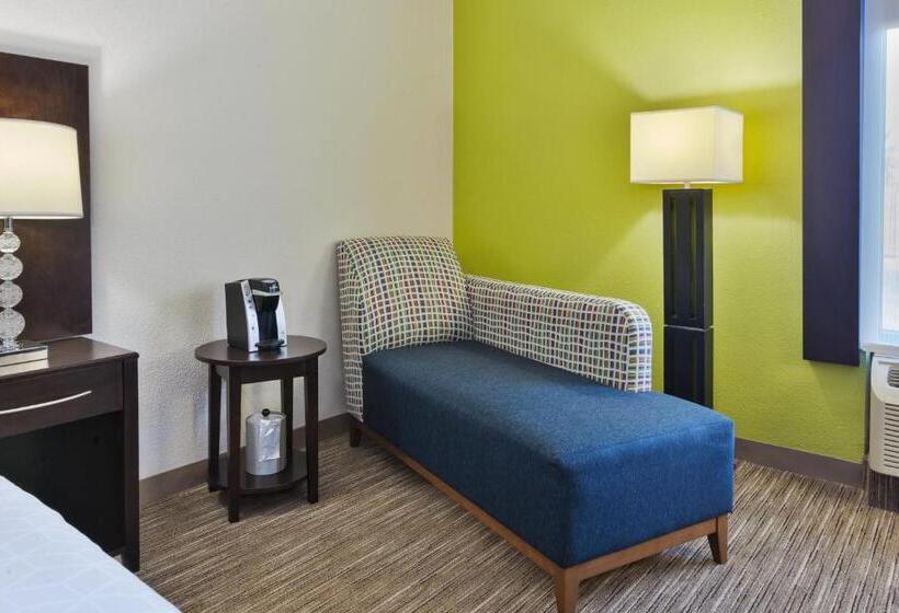 Люкс Кровать Кинг, Holiday Inn Express Chillicothe East, An Ihg