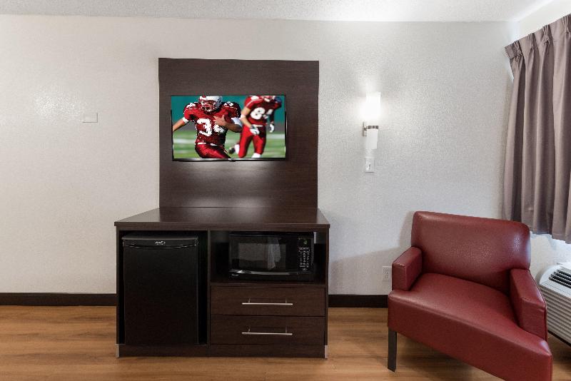 Номер Superior Кровать Кинг, Red Roof Inn Plus+ Columbus   Worthington