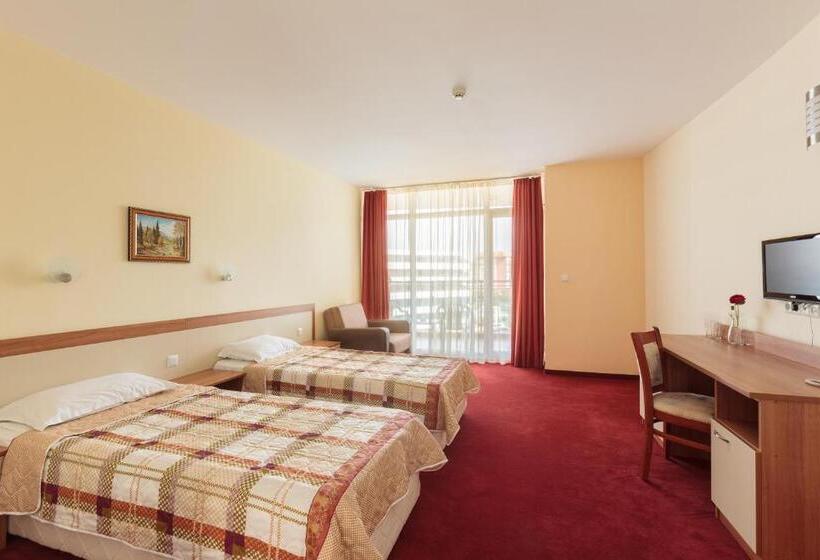 Quarto Estandar com Sacada, Riagor