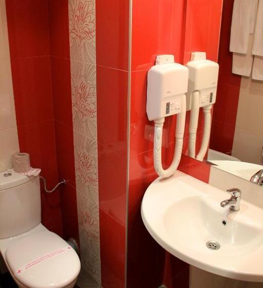 Quarto Triplo Estandar com Sacada, Riagor