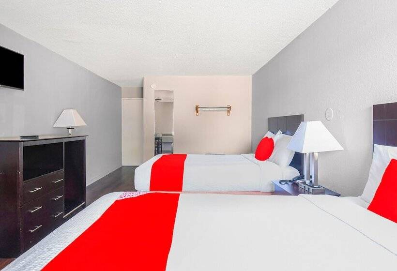 带2个双人床的标准工作室, OYO Hotel Irving DFW Airport South