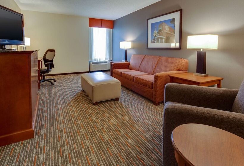 Suite Accessibile ai persone con mobilità ridotta, Drury Inn & Suites Memphis Southaven