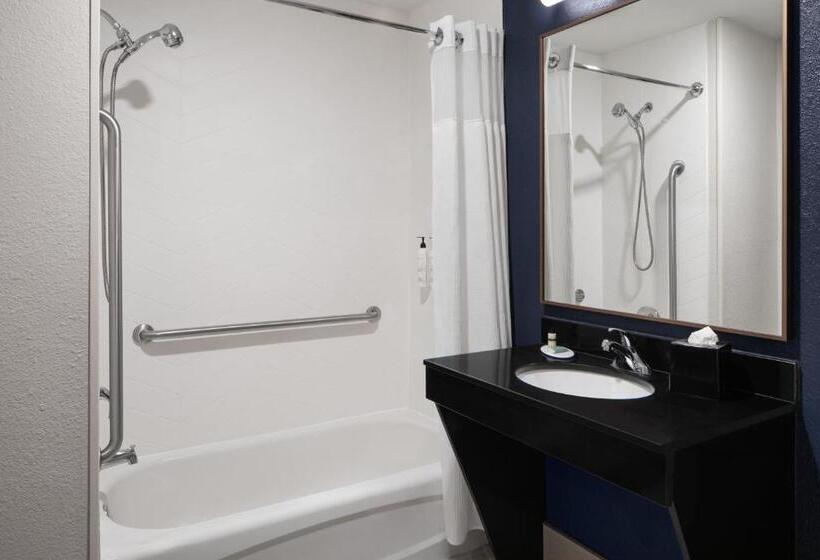 Номер Стандарт, Fairfield Inn Charlotte Mooresville Lake Norman