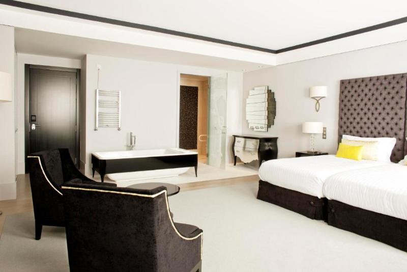 Полулюкс, Alentejo Marmòris Hotel & Spa, A Small Luxury Hotel Of The World