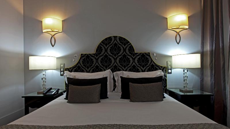 Номер Deluxe, Alentejo Marmòris Hotel & Spa, A Small Luxury Hotel Of The World