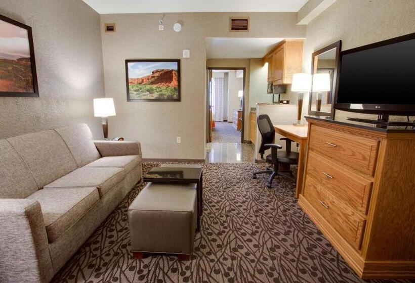 סוויטה מותאמת לאדם עם מוגבלויות, Drury Inn & Suites Amarillo