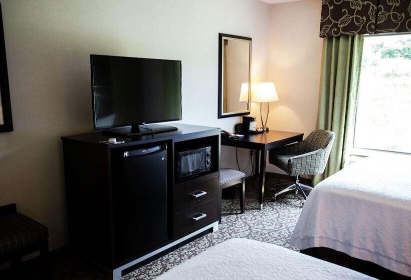 스탠다드 룸, Hampton Inn & Suites Sharon
