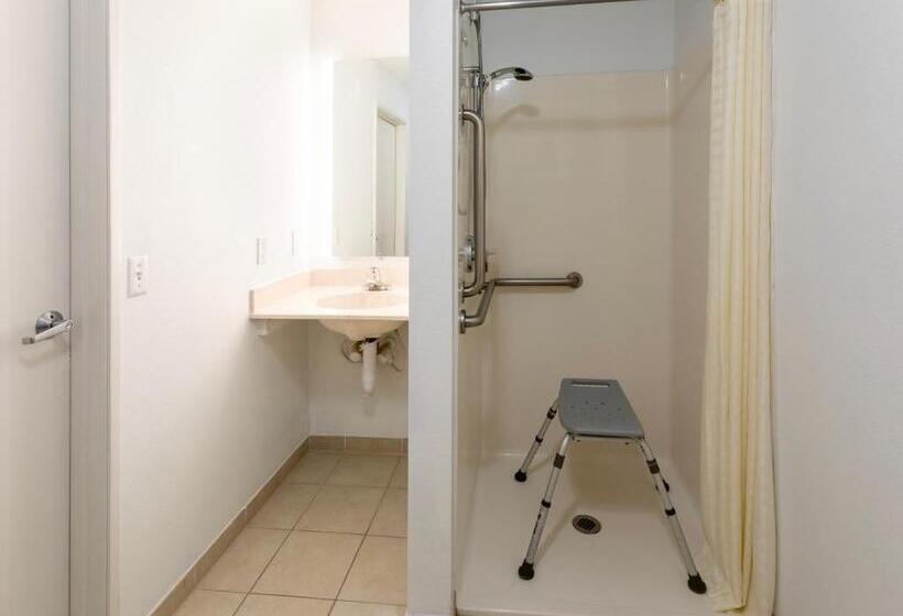 Студия Стандарт, Grandstay Apple Valley
