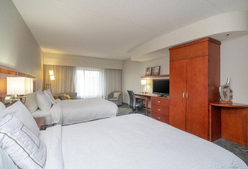 Номер Стандарт Адаптированный для Инвалидов, Courtyard By Marriott Salisbury