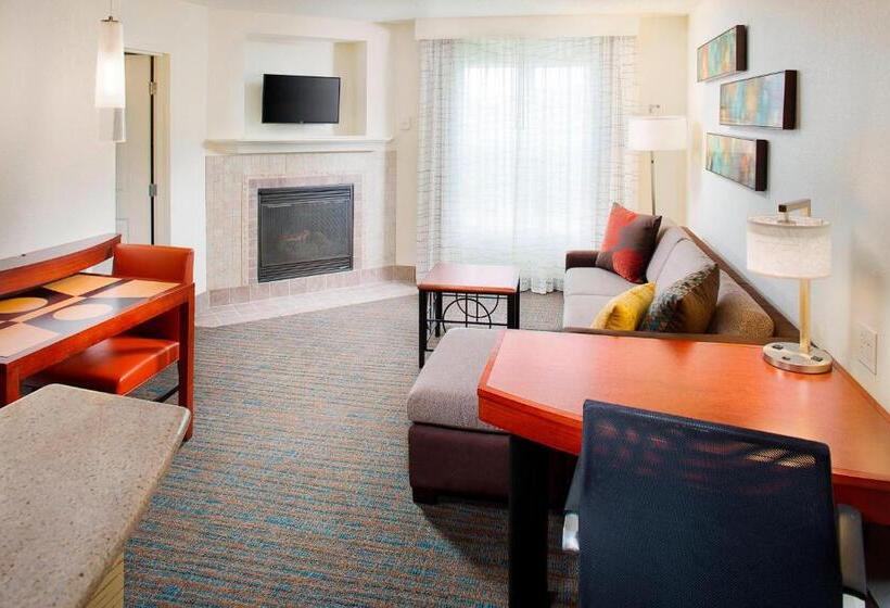 스위트 킹사이즈 침대, Residence Inn By Marriott Roanoke Airport