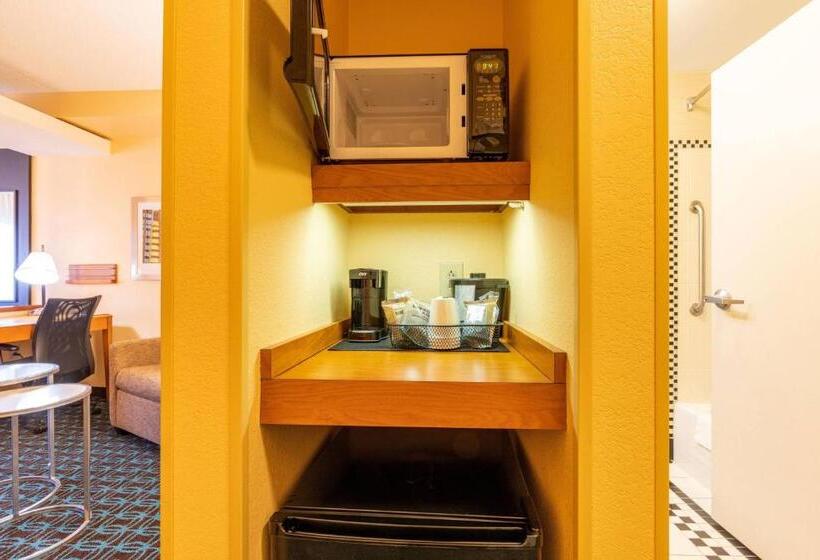 Стандартный Номер Кровать Кинг, Fairfield Inn & Suites By Marriott Carlisle