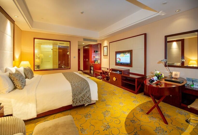 Номер Executive, Howard Johnson Tropical Garden Plaza Kunming
