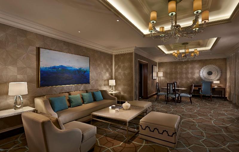 스위트 킹사이즈 침대, Waldorf Astoria Ras Al Khaimah