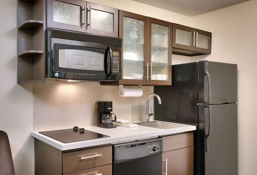Студия Стандарт, Candlewood Suites Plano East, An Ihg
