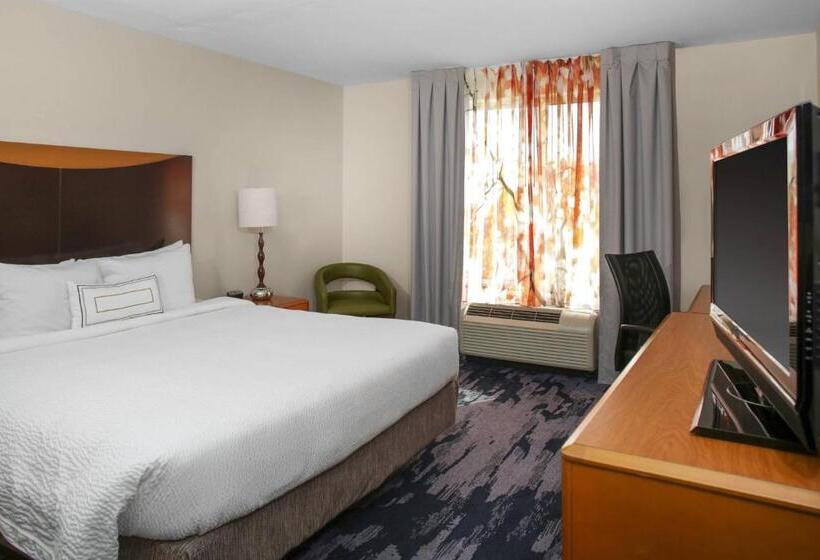 Стандартный Номер Кровать Кинг, Fairfield Inn & Suites Milledgeville