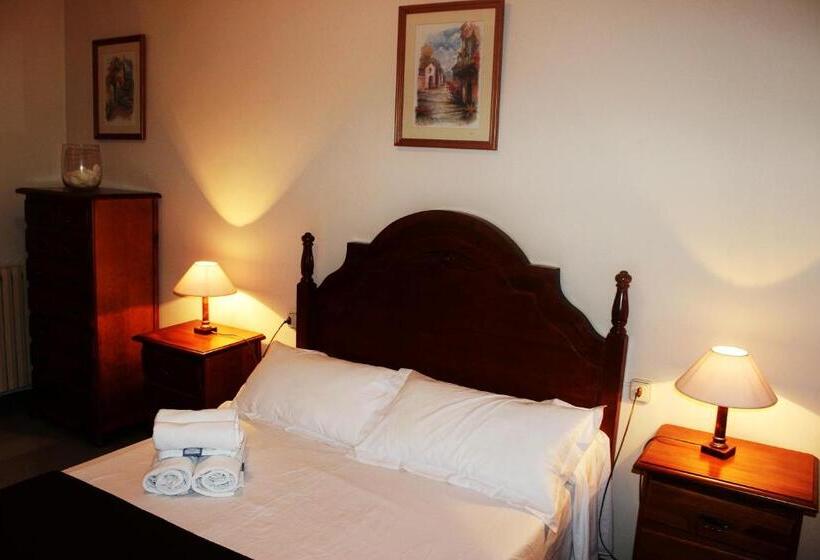 스탠다드 룸, Hostal Los Maños