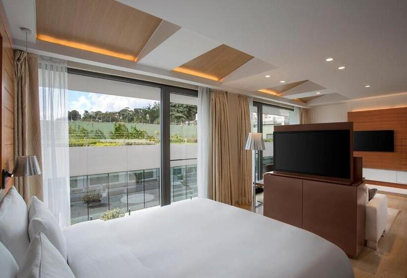 Junior Suite Garden View, The Grand Tarabya