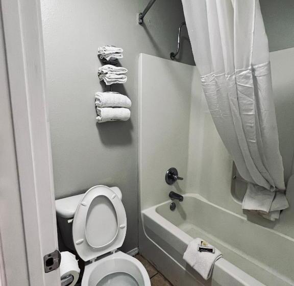 Номер Superior, Ozark Inn & Suites