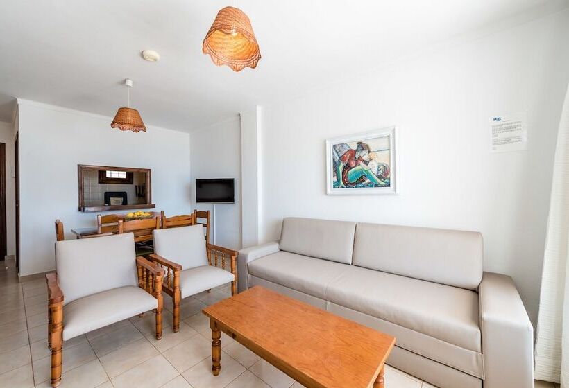海の見える２ベッドルームアパートメント, Apartamentos Ros