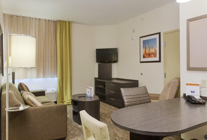 Люкс Кровать Кинг, Candlewood Suites San Marcos, An Ihg