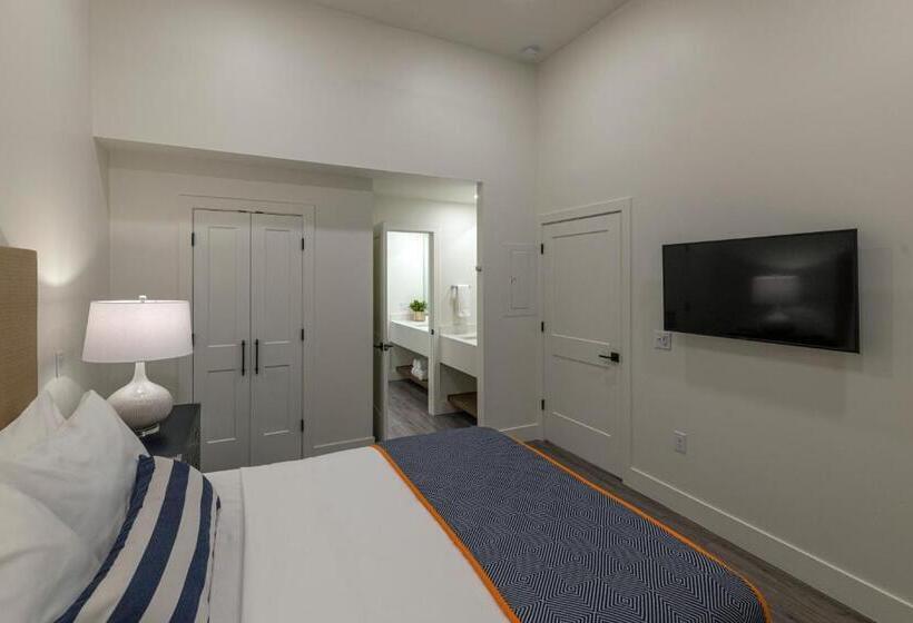 Люкс Вид на Море, The Suites At Fishermen S Village   2 Bedroom Suites