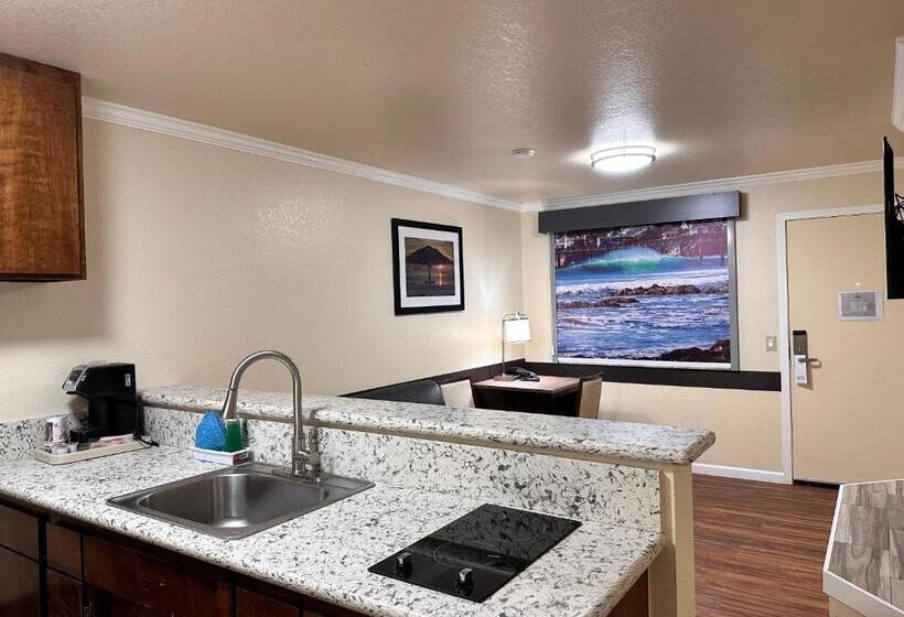 디럭스 스위트, Beachwalker Inn Cayucos