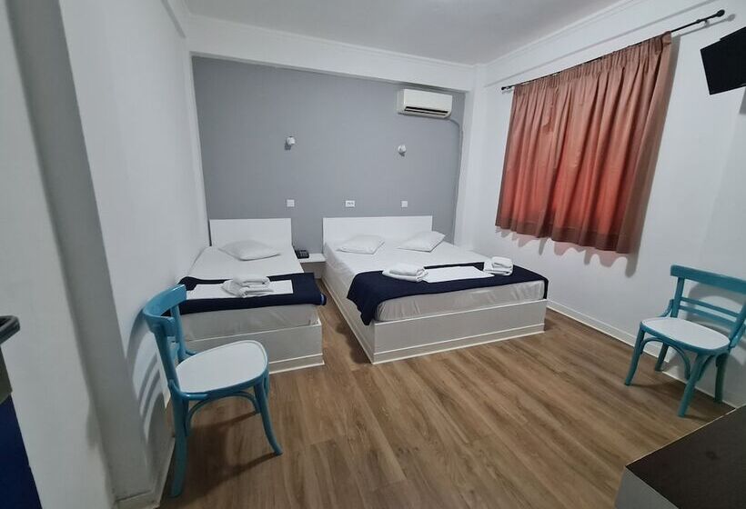 Chambre Triple Standard, Sparta Team