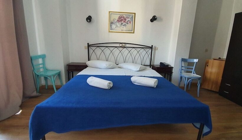 Chambre Familiale, Sparta Team