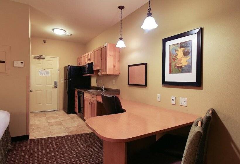 Номер Deluxe, Hawthorn Extended Stay By Wyndham Minot