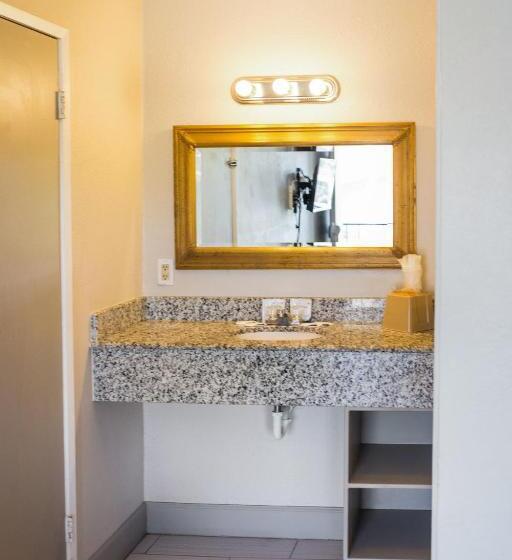 Sviitti King-vuode, Merit Inn And Suites