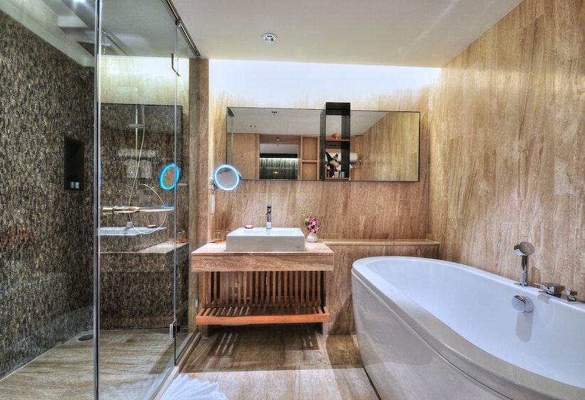 Люкс 2 Спальни, Arcadia Suites Bangkok