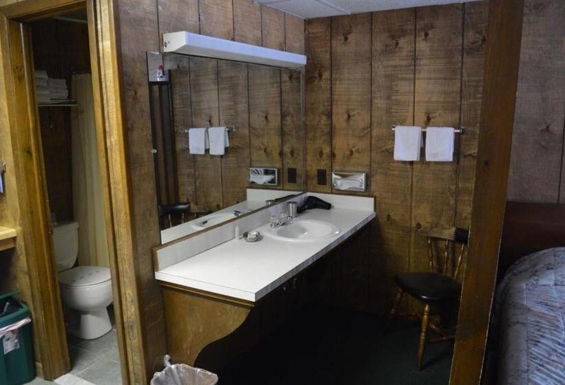 Номер Стандарт 2 Двуспальные Кровати, Maple Leaf Inn Lake Placid