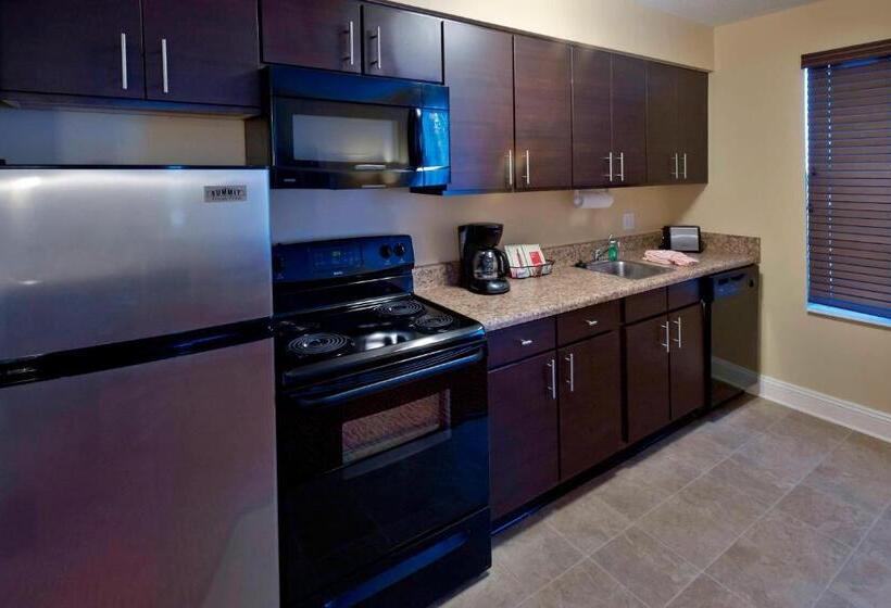 Студия Стандарт, Towneplace Suites Pensacola