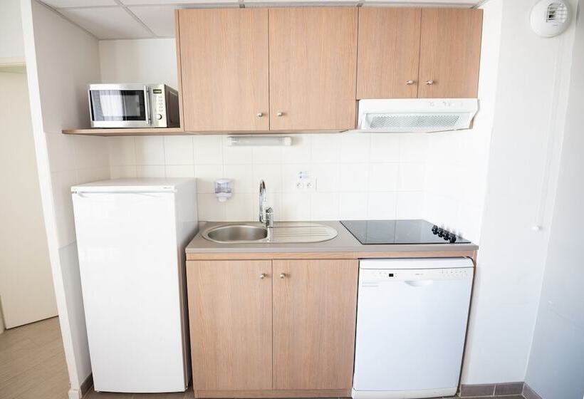 Студия Стандарт, Zenitude Hôtel Résidences Narbonne Centre