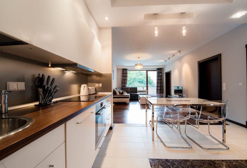 2 Yatak Odalı Lüks Daire, Inqse Warsaw | Centre
