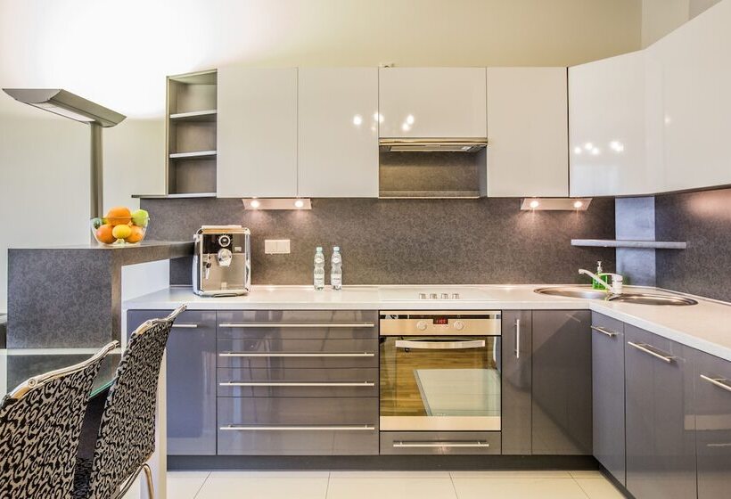 1 Yatak Odalı Lüks Daire, Inqse Warsaw | Centre
