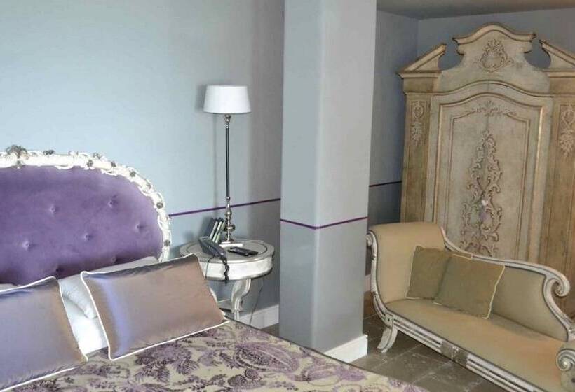Люкс, La Locanda Del Carrubo
