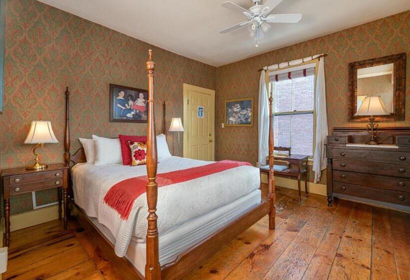 Номер Стандарт, The Norwich Inn
