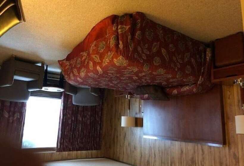 Апартаменты 1 Спальня, Evergreen Valley Inn